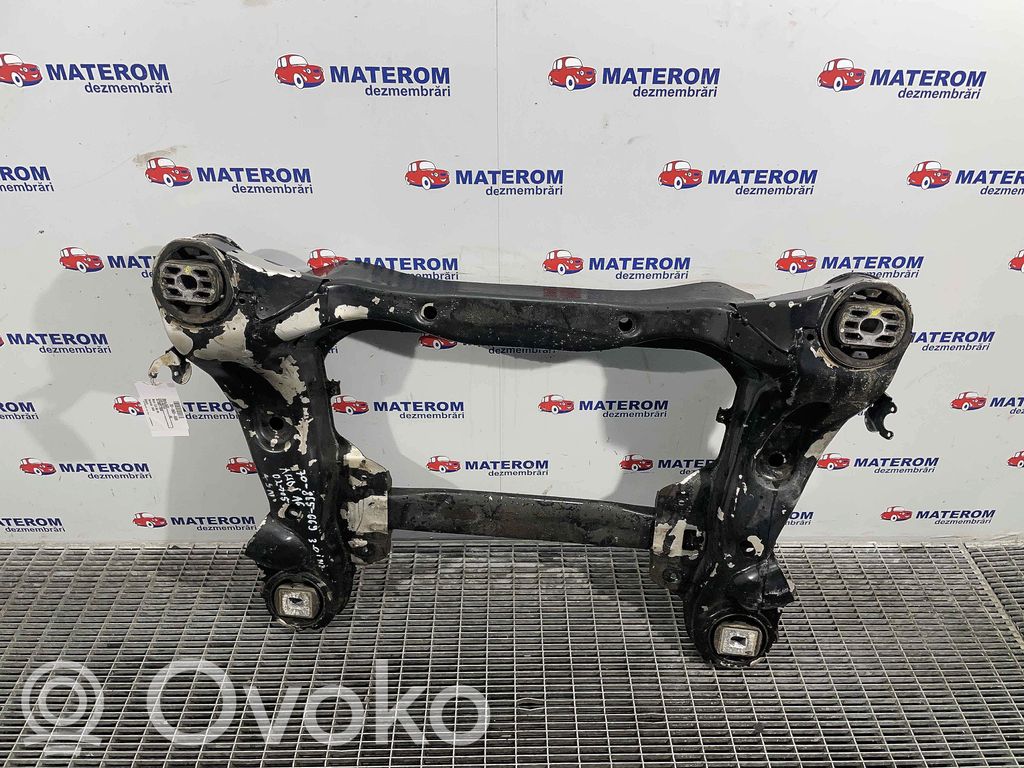 Audi A8 S8 D3 4E Priekinis traversas 