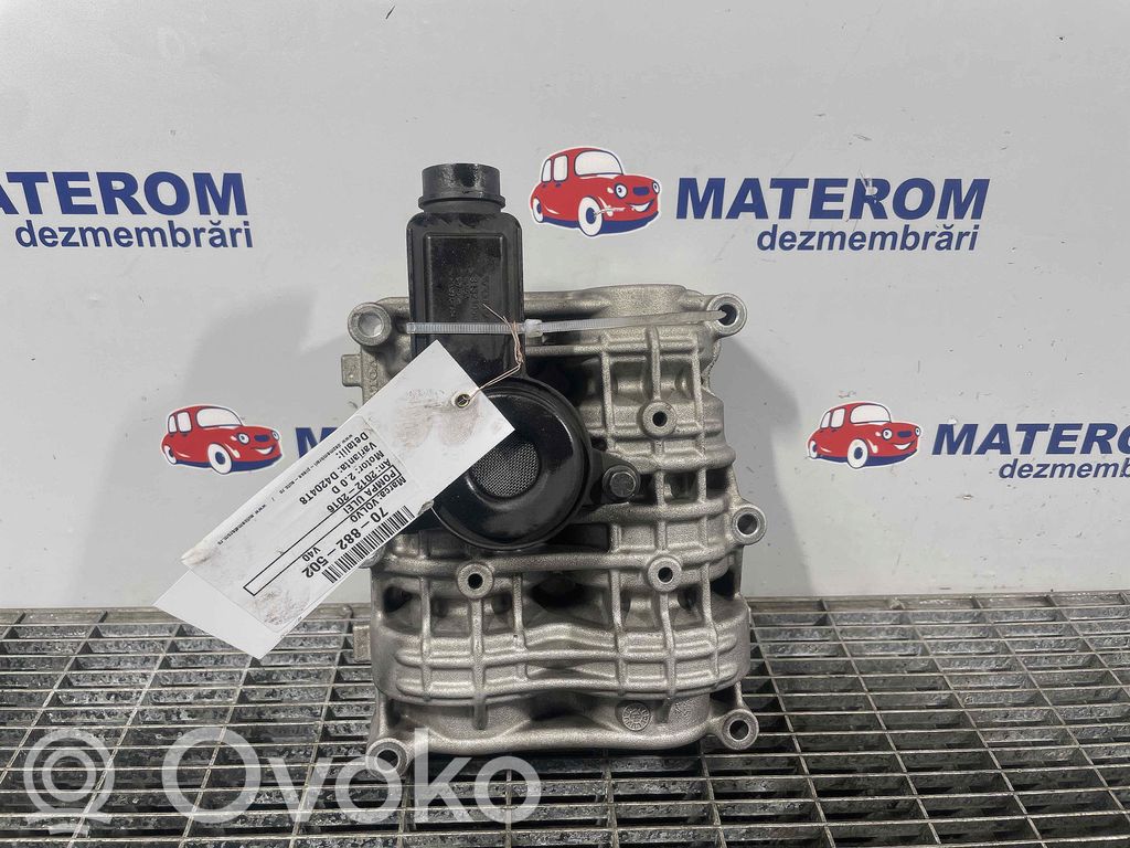 Volvo V40 Bomba de aceite 