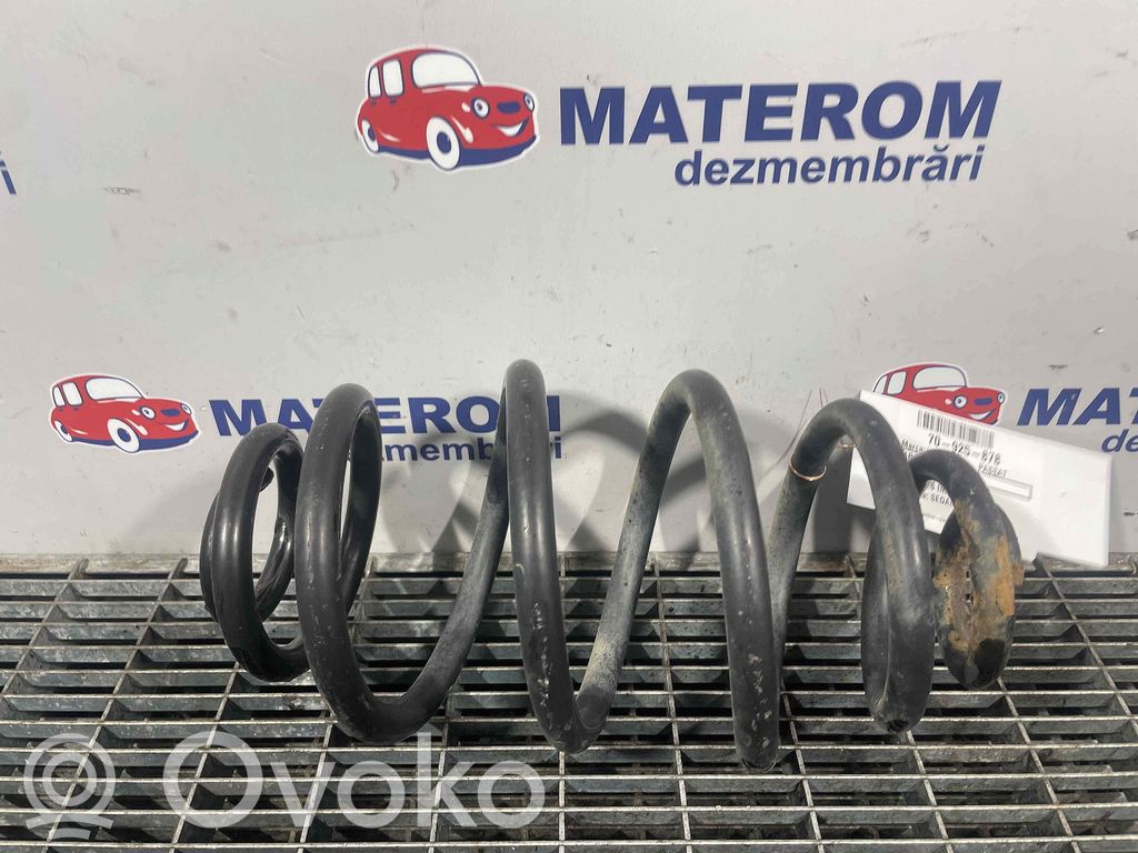Volkswagen PASSAT B5.5 Arc elicoidal spate 