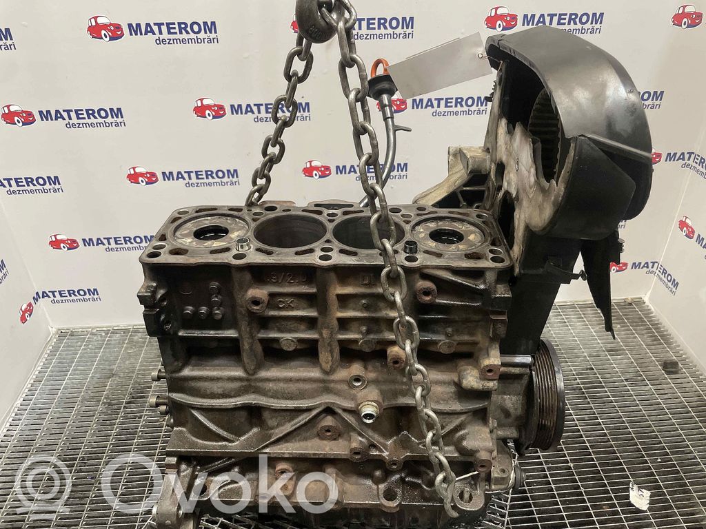 Volkswagen Golf V Bloque de motor 