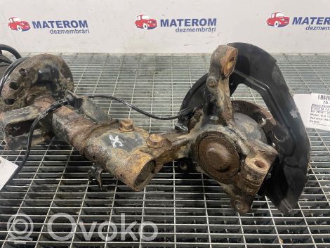 Renault Twingo III Etupyörän navan laakerikokoonpano 