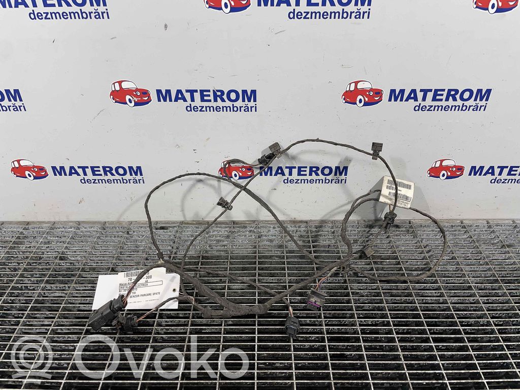 Inna wiązka przewodów / kabli   4H0971095AF