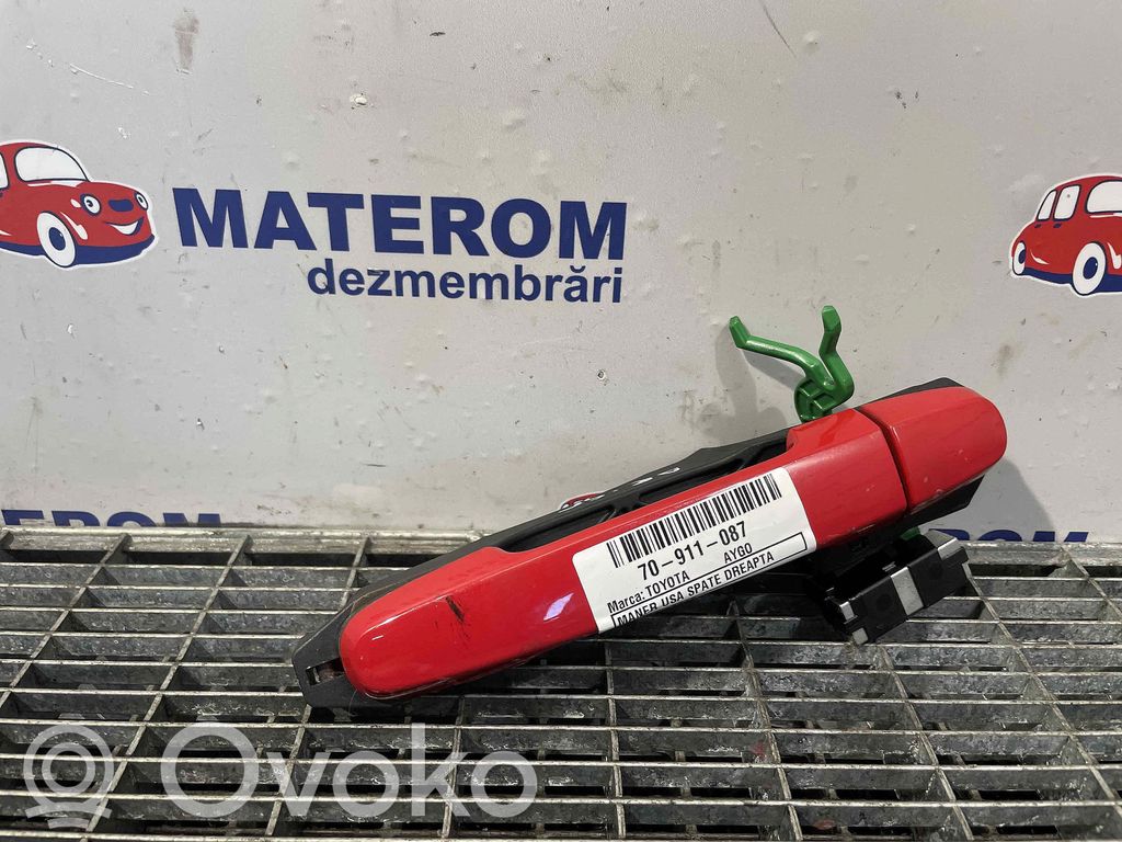 Toyota Aygo AB40 Manecilla externa puerta trasera 