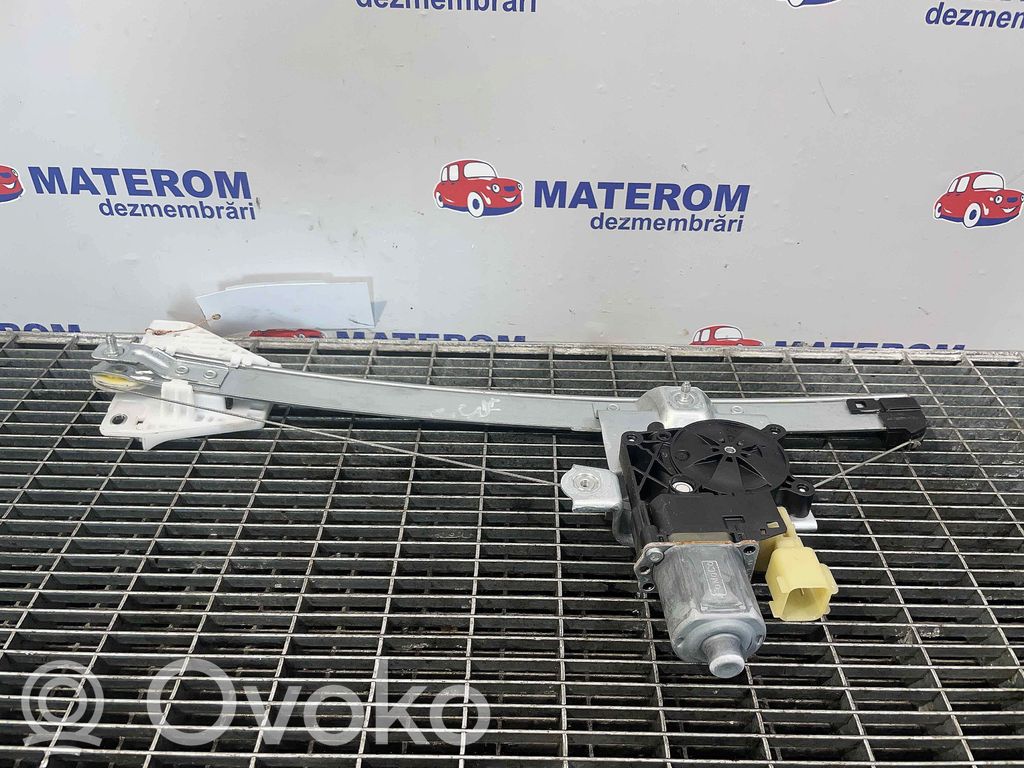 Ford Kuga II Elektryczny podnośnik szyby drzwi tylnych 
