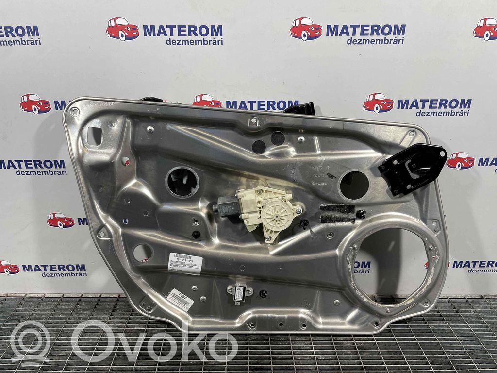 Mercedes-Benz C W204 Etuoven ikkunan nostin moottorilla 