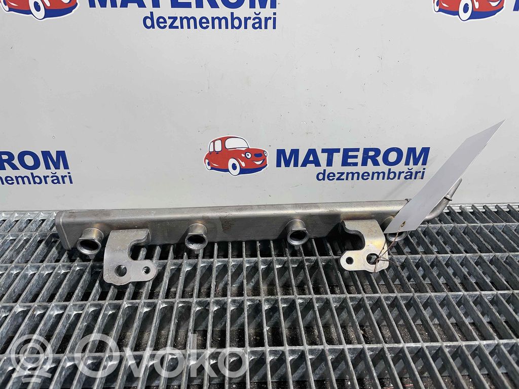Dacia Duster II Polttoainepääputki 