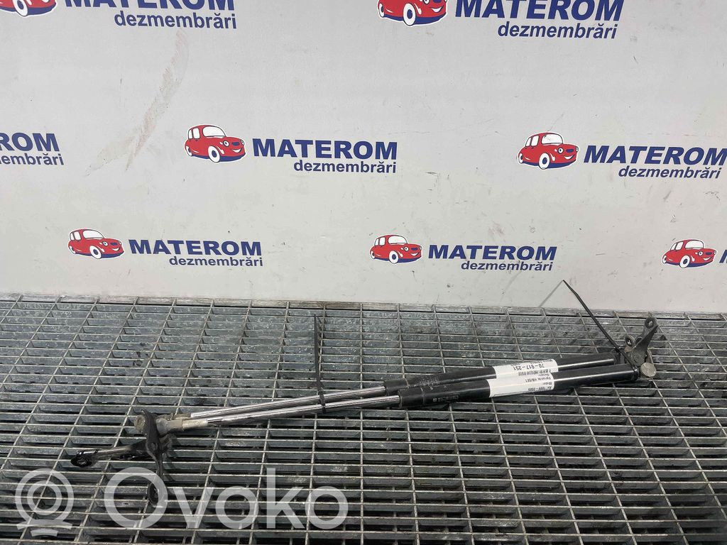 Toyota Yaris Amortyzator klapy tylnej bagażnika 