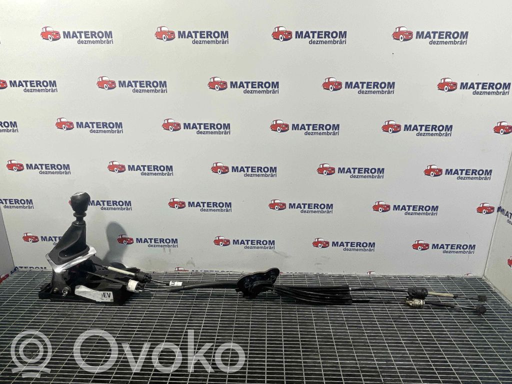 Renault Megane III Lewarek zmiany biegów / dolny 