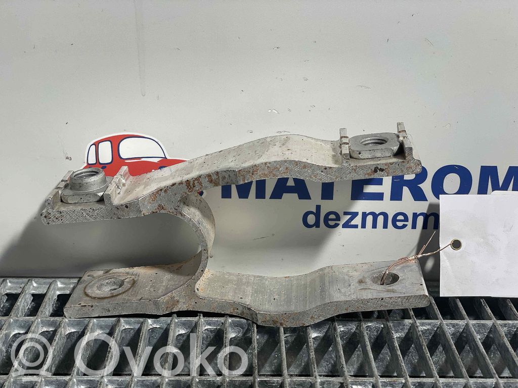 Volvo XC90 Suport tampon motor 