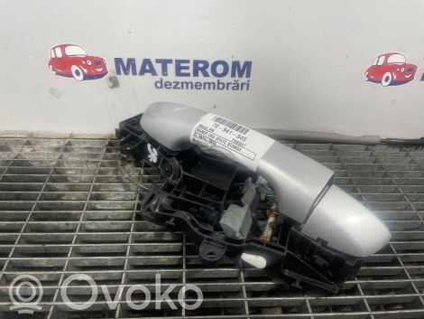 Volkswagen PASSAT B8 Manecilla externa puerta trasera