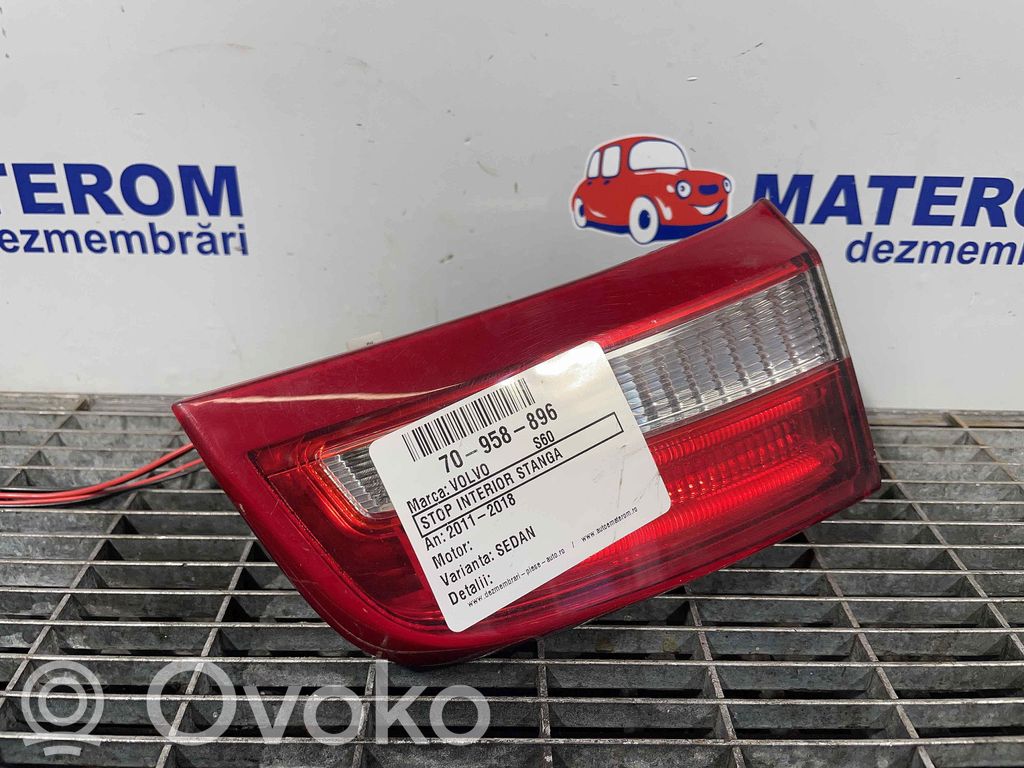 Volvo S60 Lampă spate în capacul portbagajului 