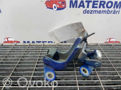 Opel Mokka Priekinis vyrių komplektas 