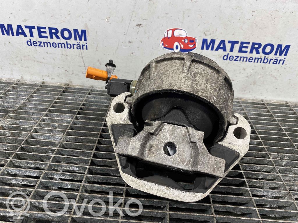 Audi A6 S6 C7 4G Engine mount bracket 
