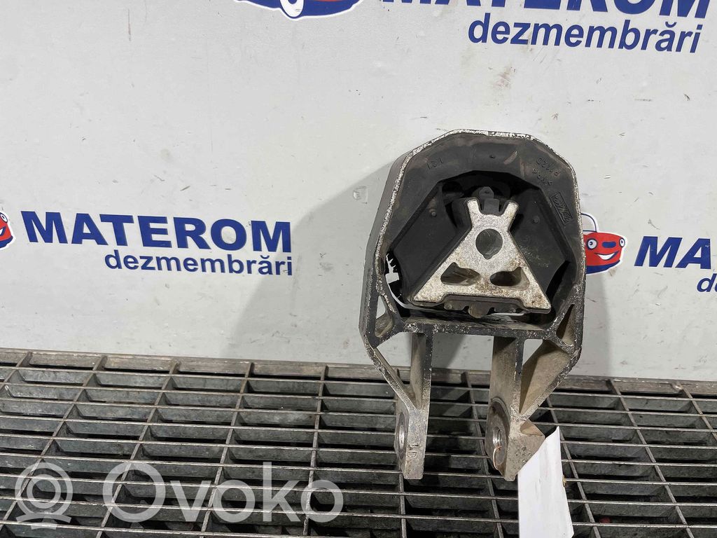 Ford Kuga II Gearbox mounting bracket 