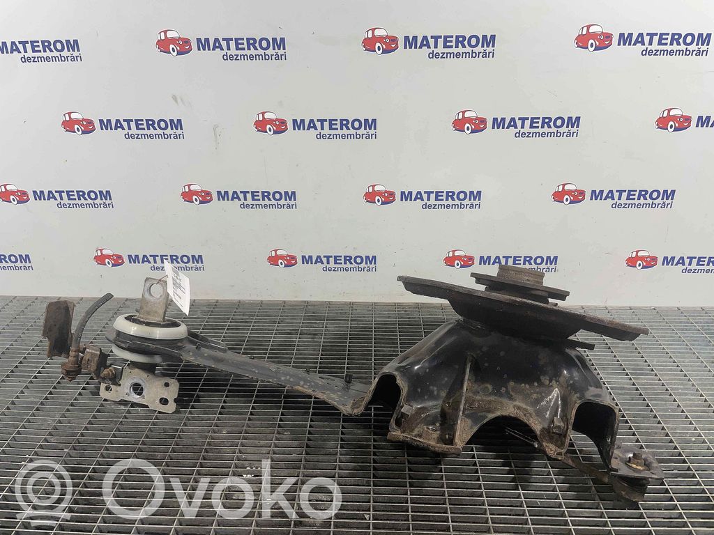 Volvo V70 Achsschenkel hinten 