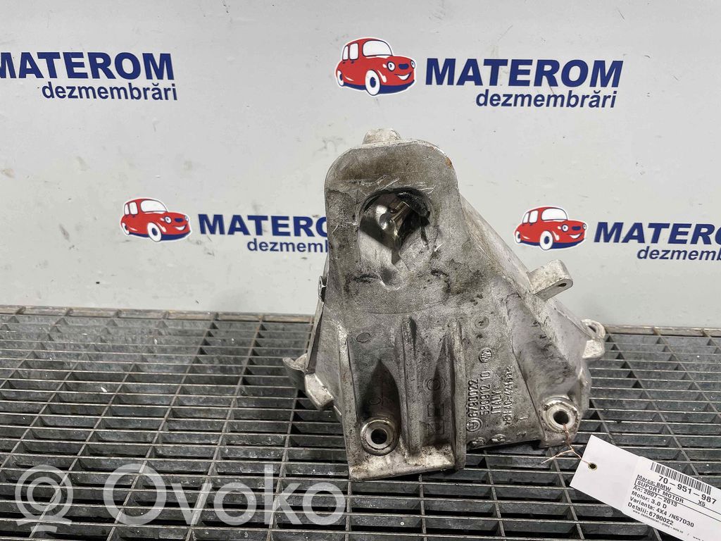 BMW X5 E70 Engine mount bracket 
