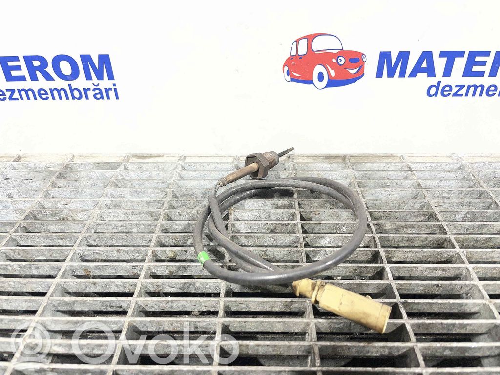 Volkswagen PASSAT CC Lambda probe sensor 