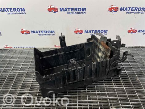 Opel Zafira C Soporte para la batería