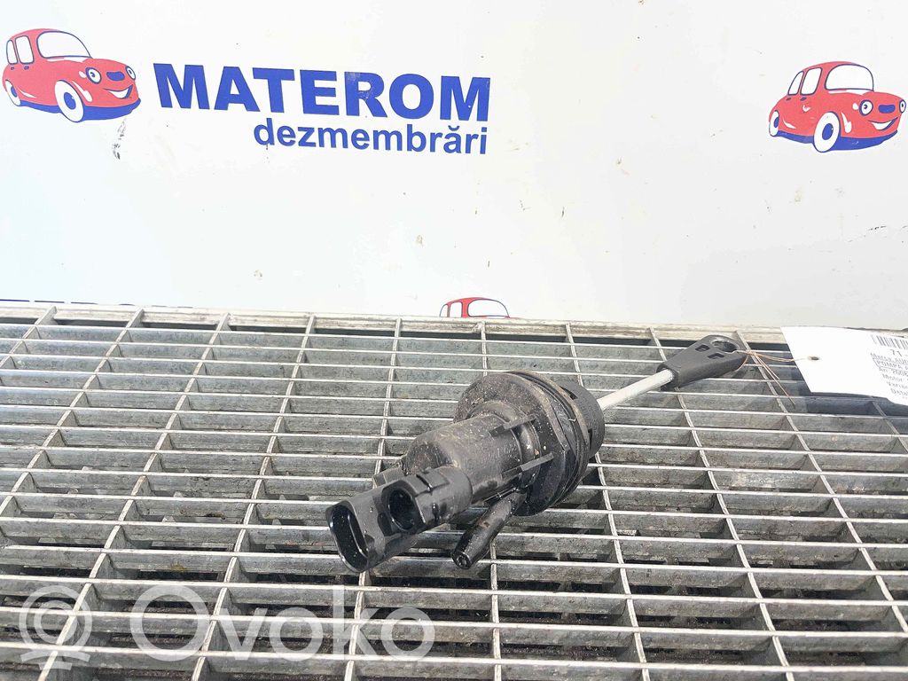 Audi Q5 SQ5 8R Główny cylinder sprzęgła 