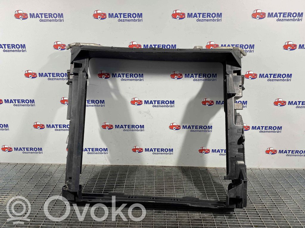 BMW X5 E70 Fixation de radiateur 