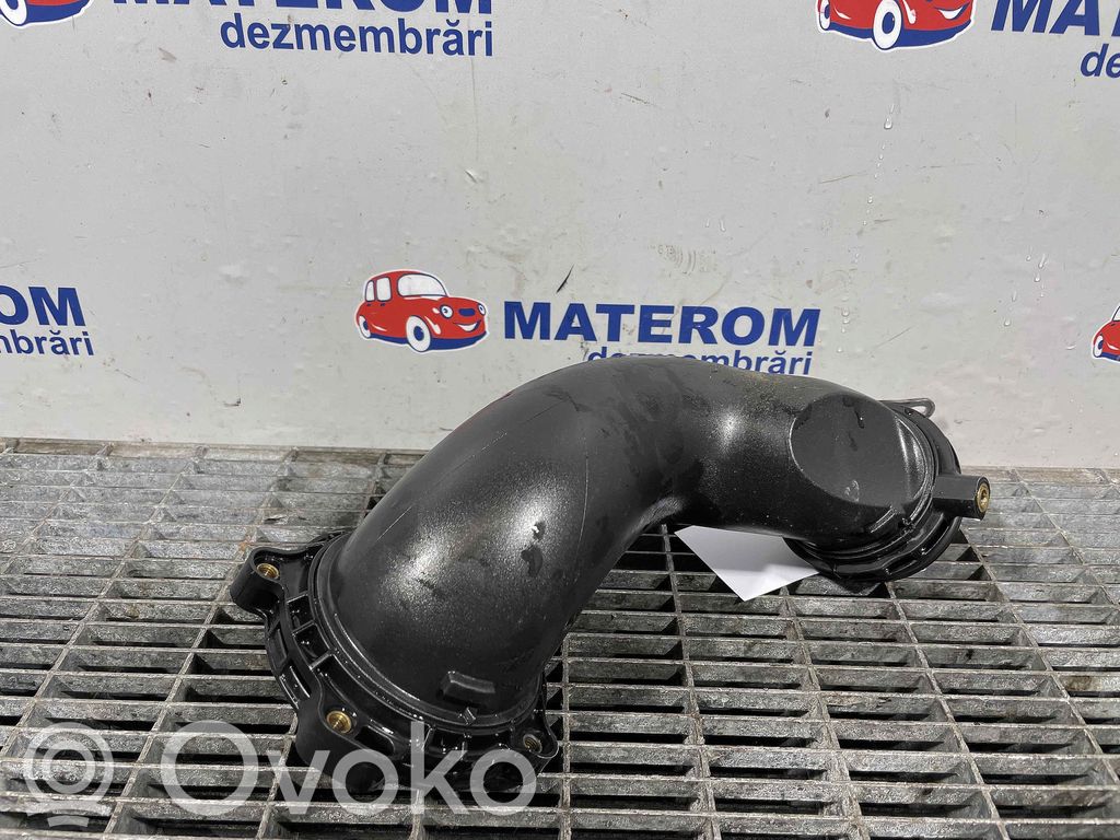 Mercedes-Benz C W205 Furtun/conductă intercooler