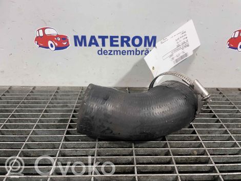Volkswagen Caddy Tube d'admission de tuyau de refroidisseur intermédiaire 