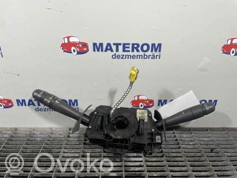 Dacia Duster Commodo de clignotant 