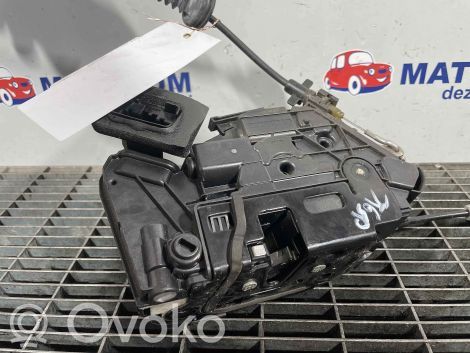 Volkswagen Golf VII Zamek drzwi tylnych 