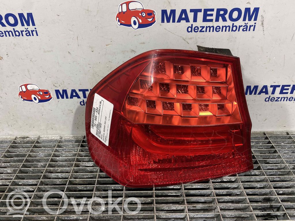 Rear/tail lights   63217289425