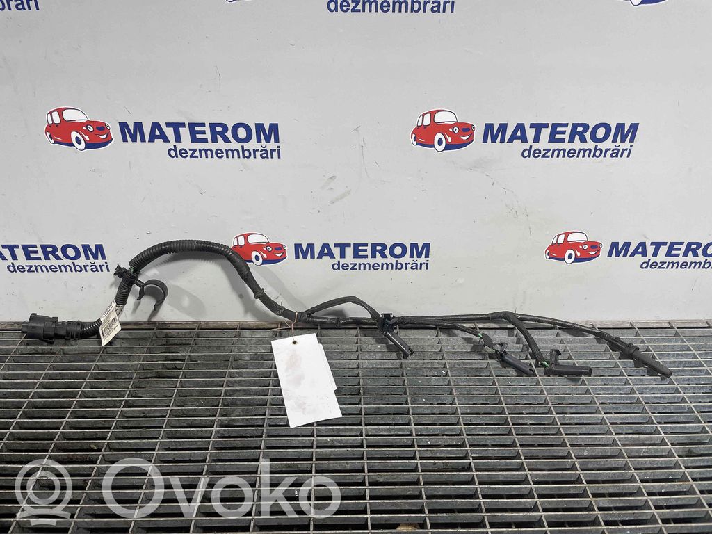 Opel Antara Wiązka przewodów silnika 