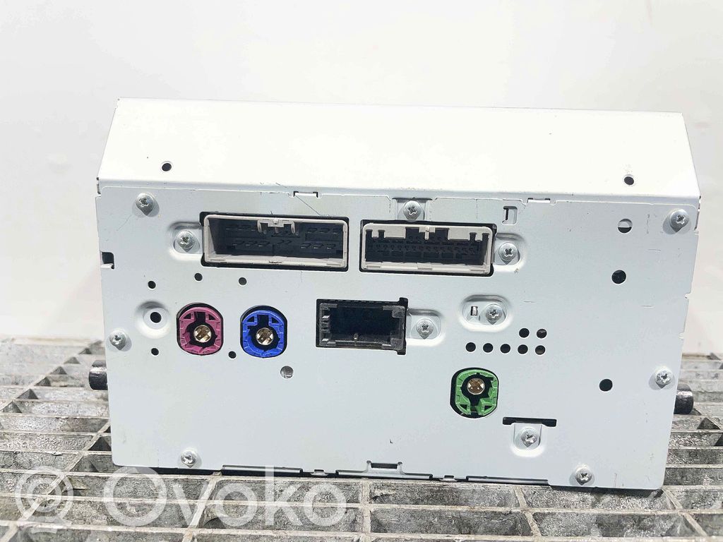 Volvo XC90 Unitate principală radio/CD/DVD/GPS 