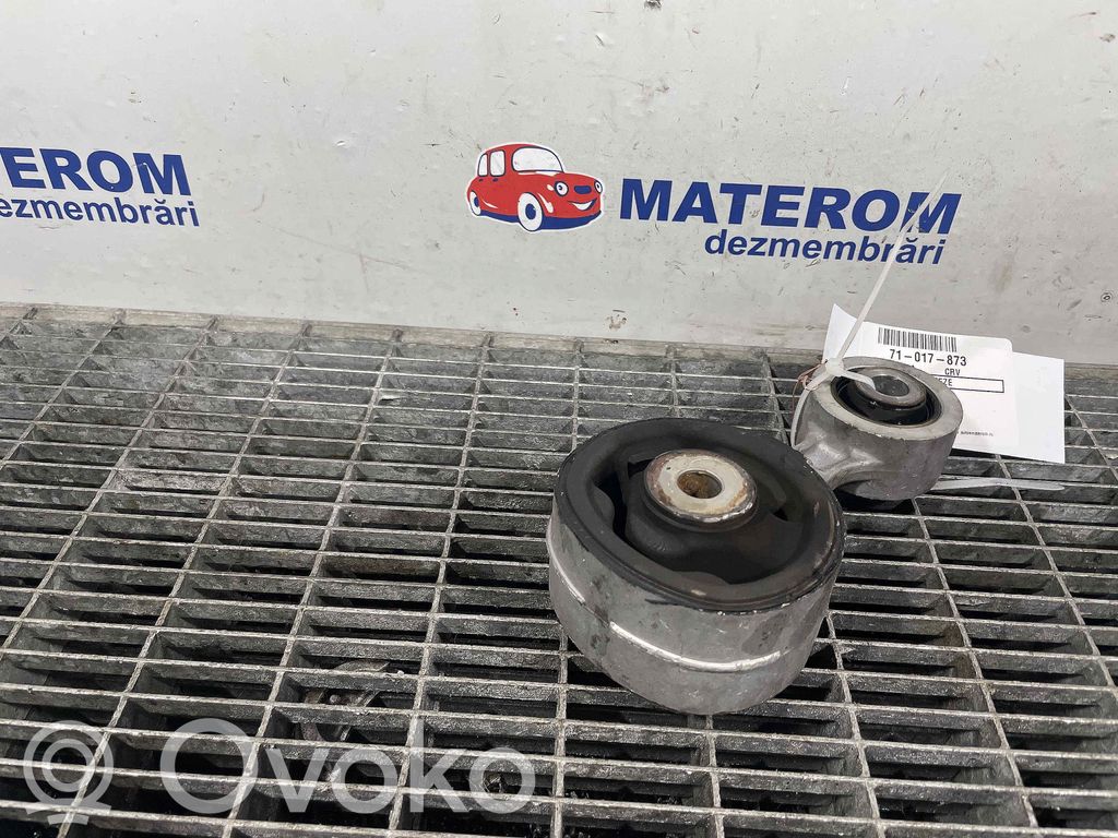 Honda CR-V Gearbox mounting bracket 