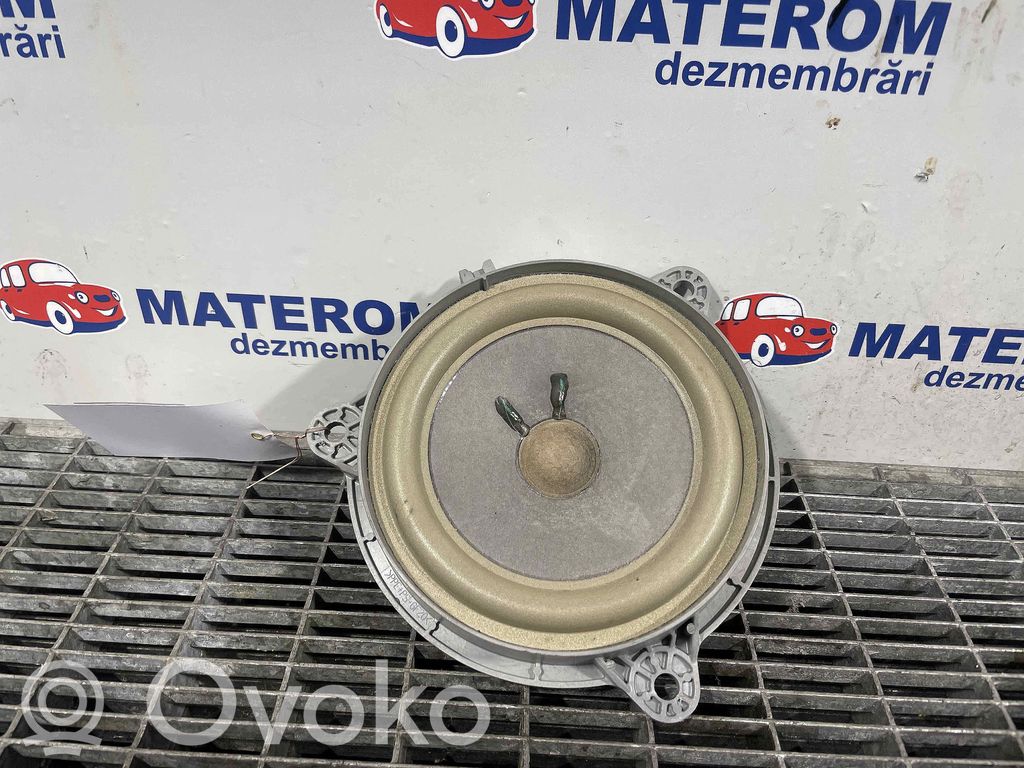 Renault Kadjar Front door speaker 