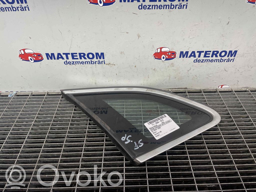 Vidrio lateral trasero   32244844
