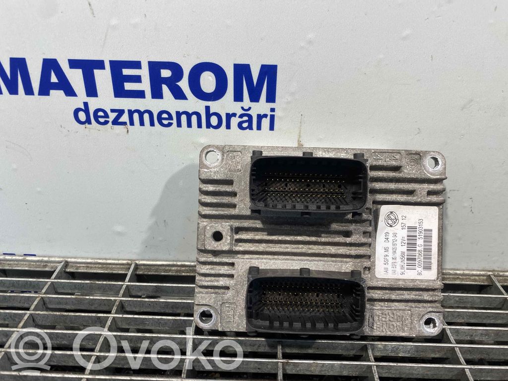 Fiat 500 Engine control unit/module 