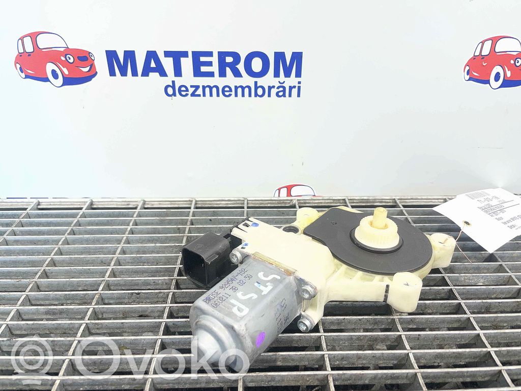 Ford Focus Front door window regulator motor 