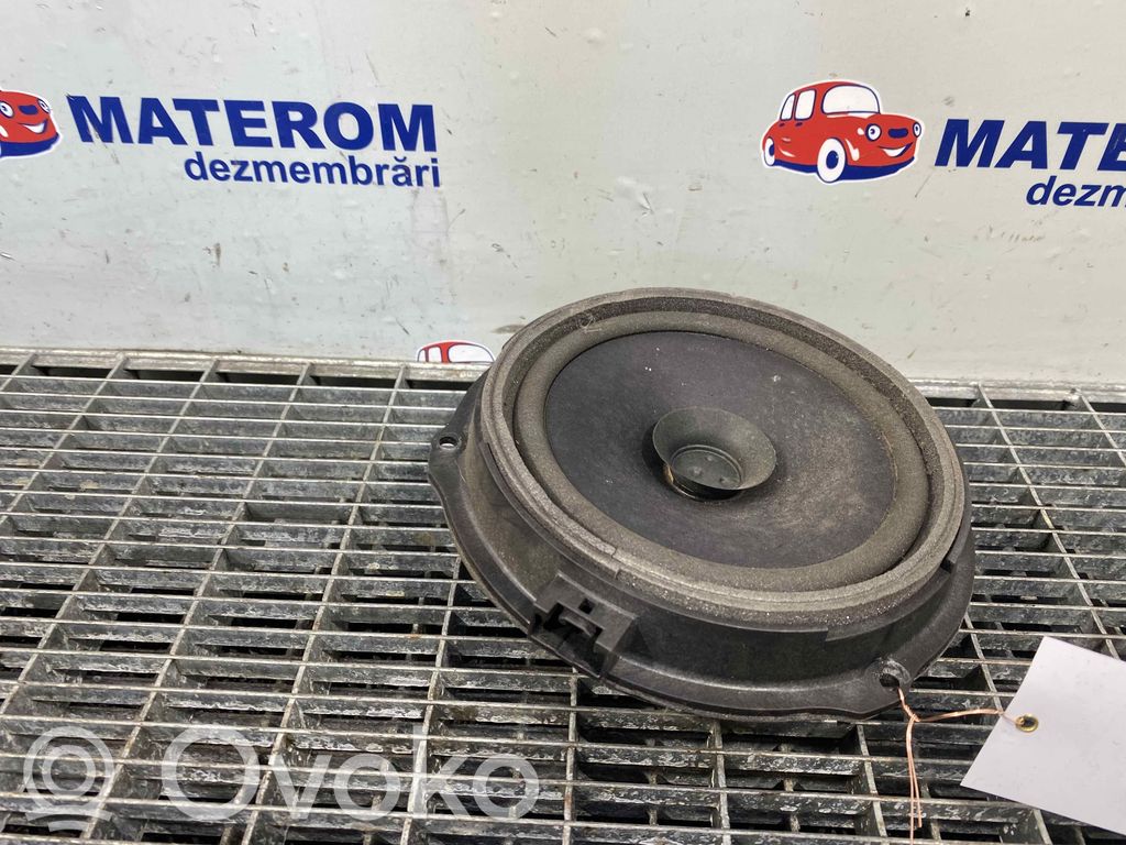 Ford Kuga I Front door speaker 