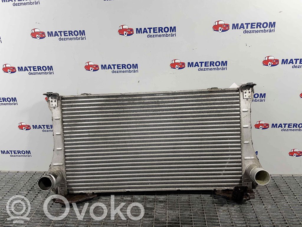 Toyota Avensis T270 Radiator intercooler 