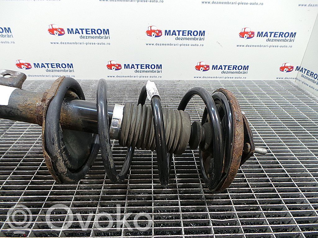 Mitsubishi ASX Front coil spring 