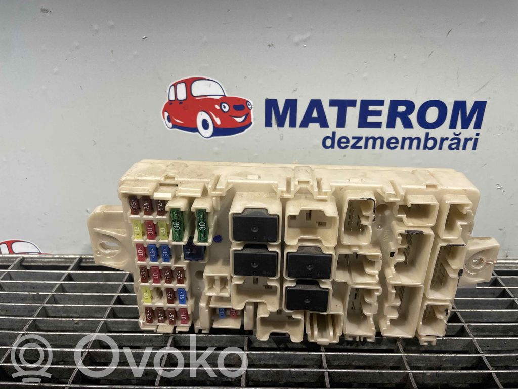 Módulo de fusible   8565A205