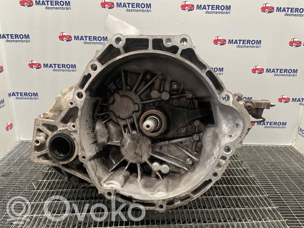 Toyota Auris E180 Manualna 5-biegowa skrzynia biegów