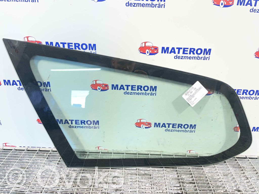 Ford Focus Rear side window 