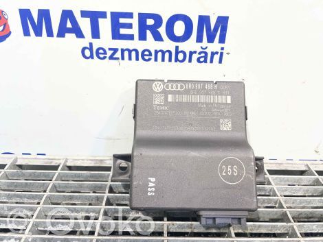 Audi A5 8T 8F Moduł sterowania Gateway 