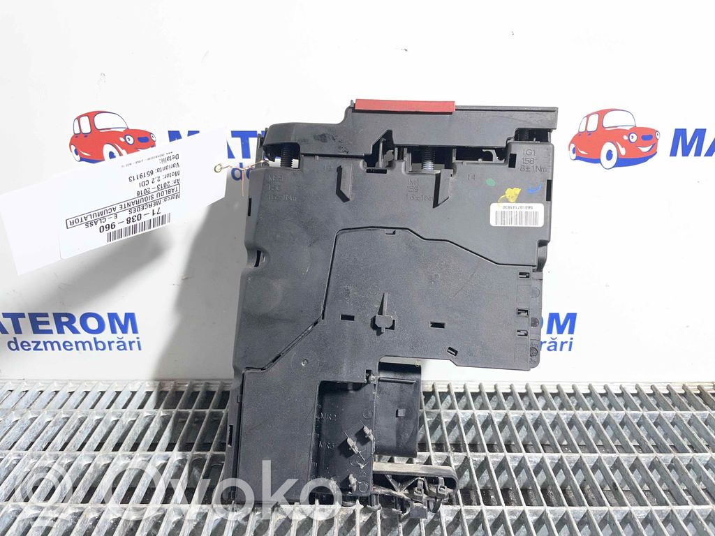 Mercedes-Benz E W212 Relais de batterie fusible