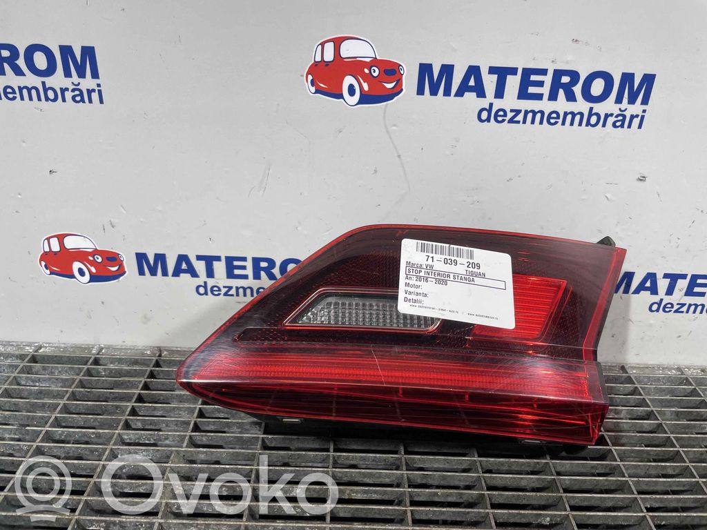 Volkswagen Tiguan Luci posteriori del portellone del bagagliaio