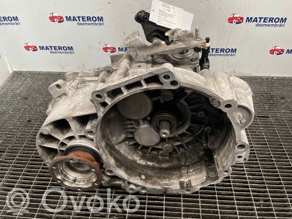 Volkswagen Tiguan Scatola del cambio manuale a 5 velocità 