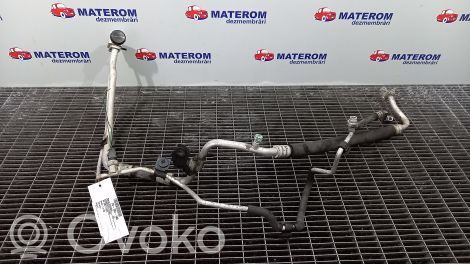 Hyundai i10 Wąż / Przewód klimatyzacji A/C 