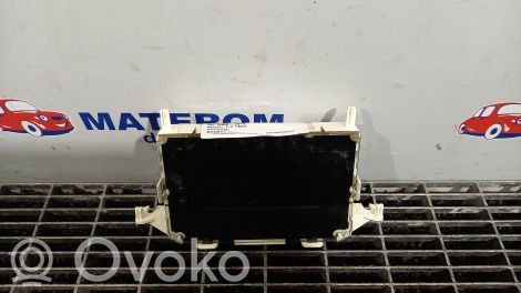 Ford Fiesta Screen/display/small screen 