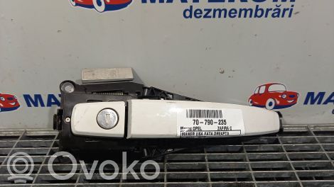 Opel Zafira C Klamka zewnętrzna drzwi przednich 