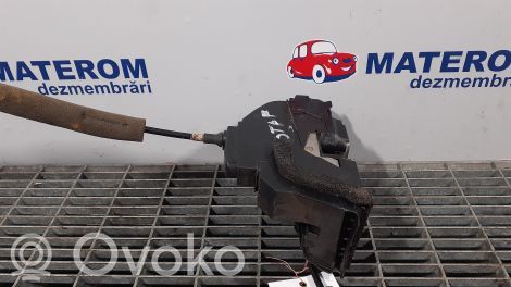 Nissan Qashqai Zamek drzwi przednich 